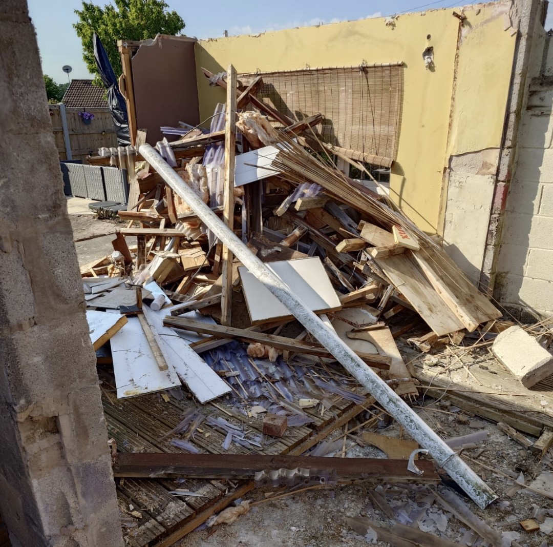 From demolition to clean spaces